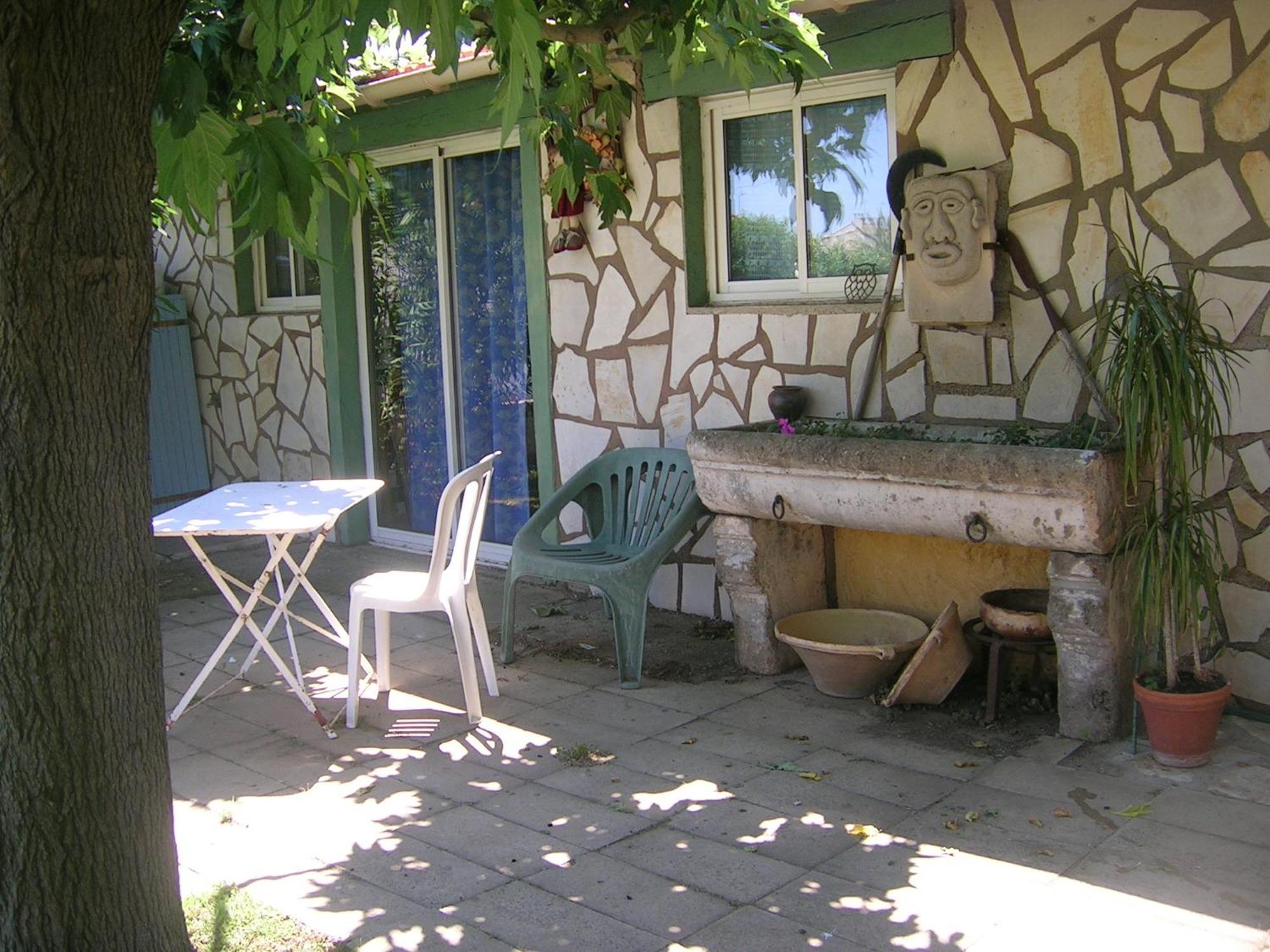 Les Hirondelles Apartment Bessan Bagian luar foto