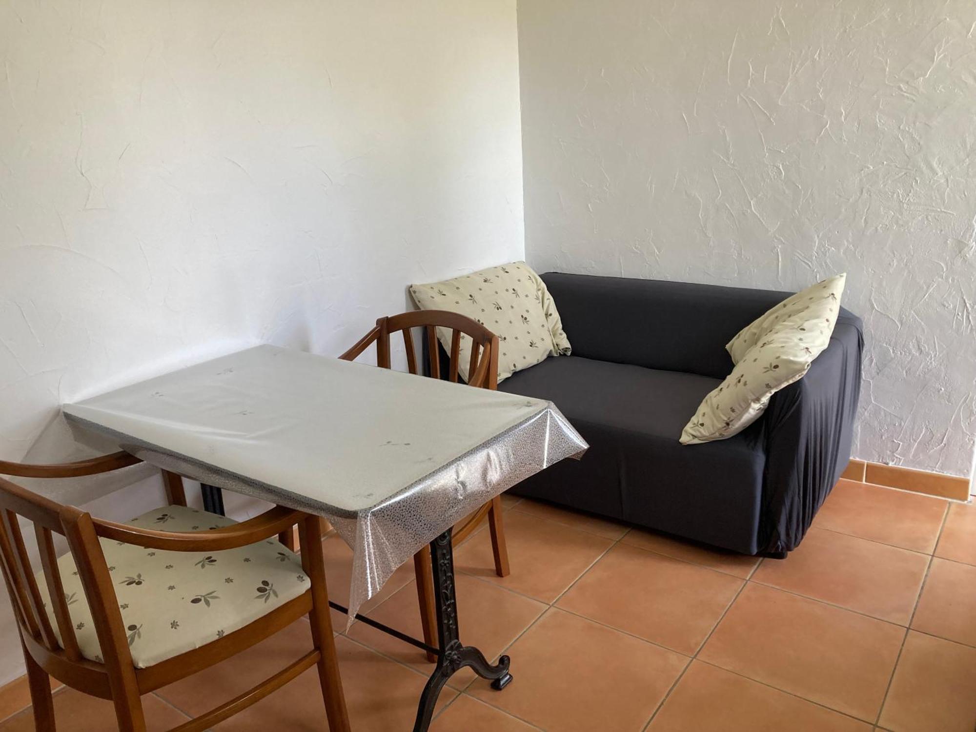 Les Hirondelles Apartment Bessan Bagian luar foto